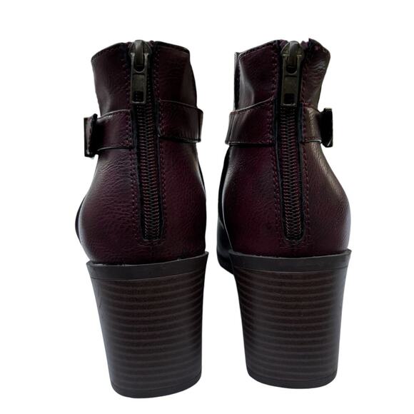 Frye & Co Pembrooke Boots Size 11 color Redwood Brown Faux Leather Ankle Booties - Picture 4 of 7